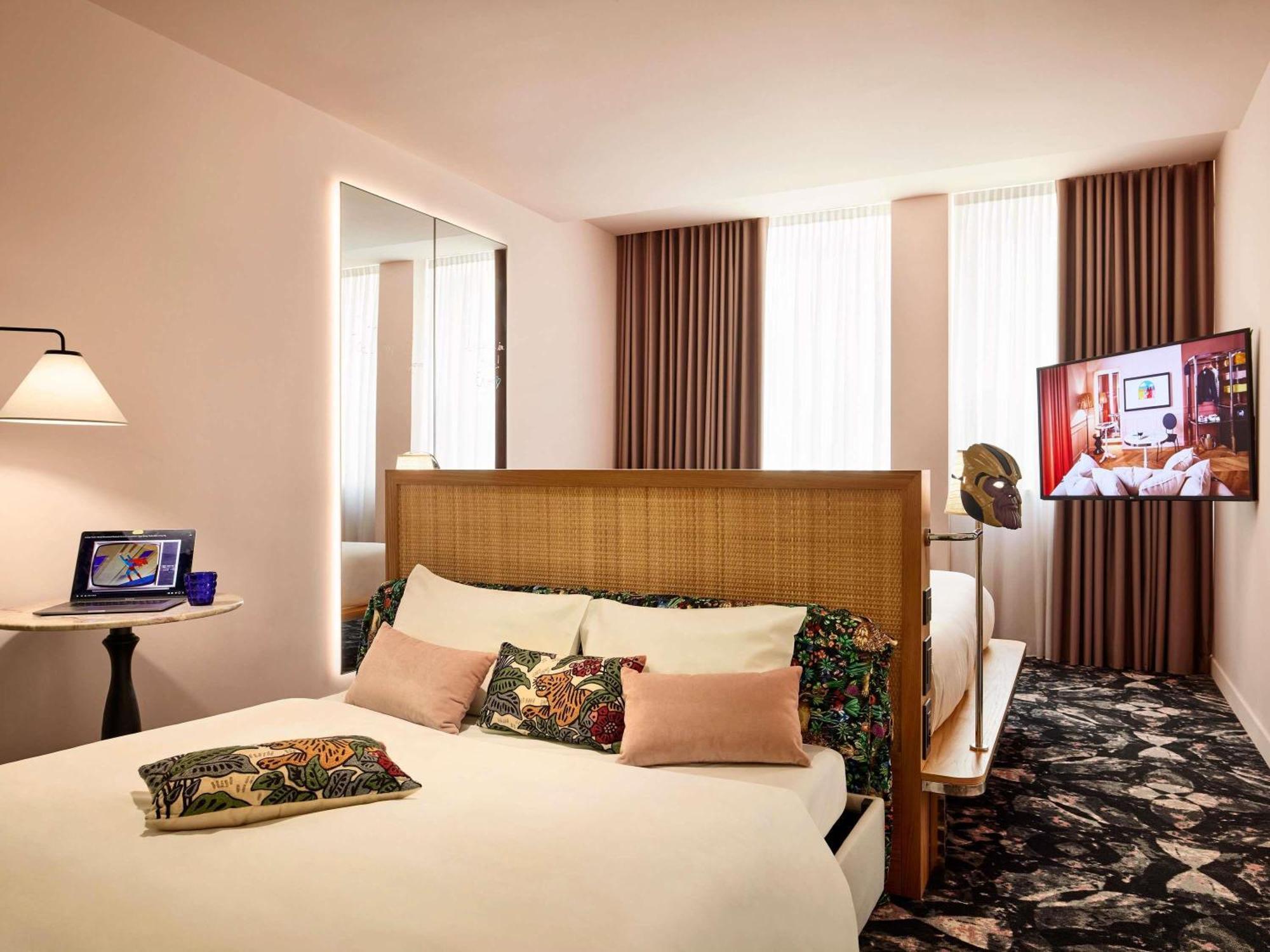 Hotell Mama Shelter 4*